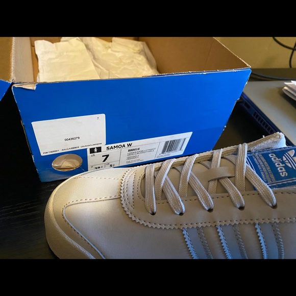 Samoa Adidas - Picture 1 of 3